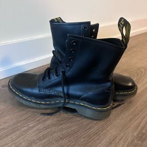 Black 1460 Smooth Leather Dr. Martens boots size 9 women’s